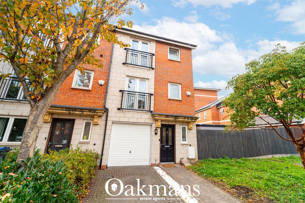 Property photo 2 of 32 Picture No. 44