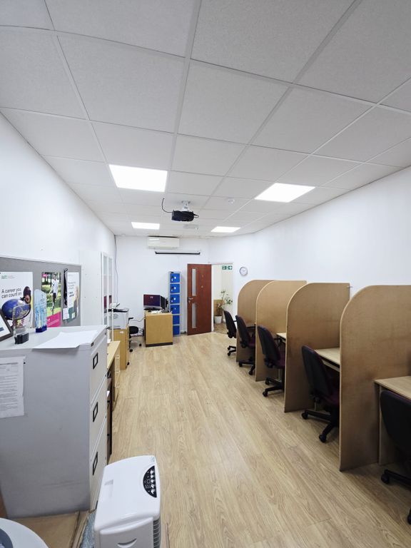 Property photo 2 of 5