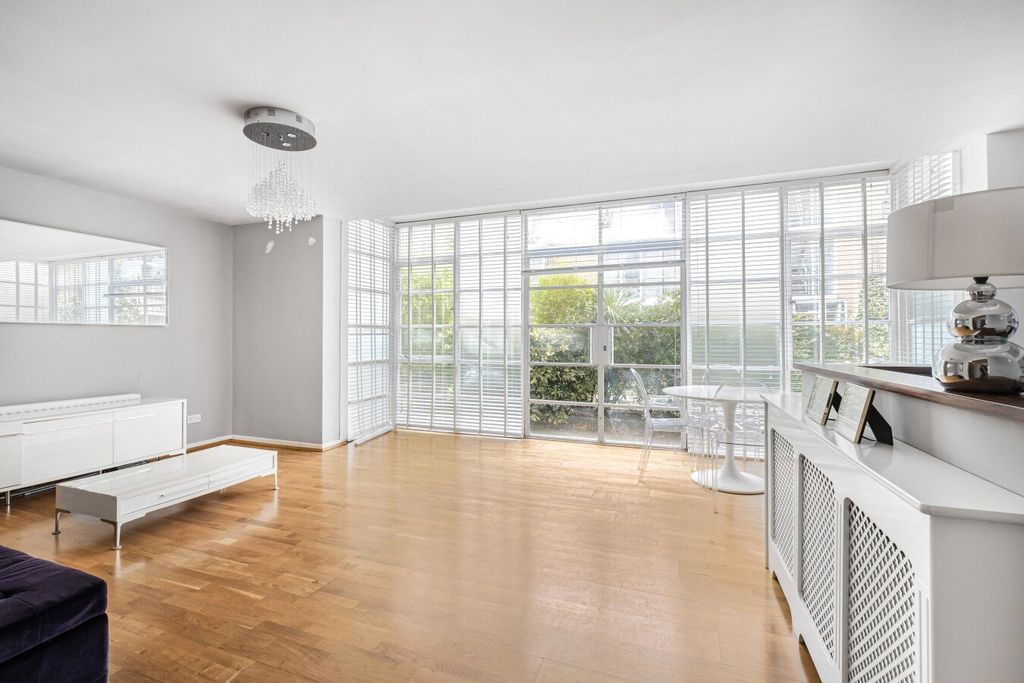 Property photo 1 of 19 Reception Room