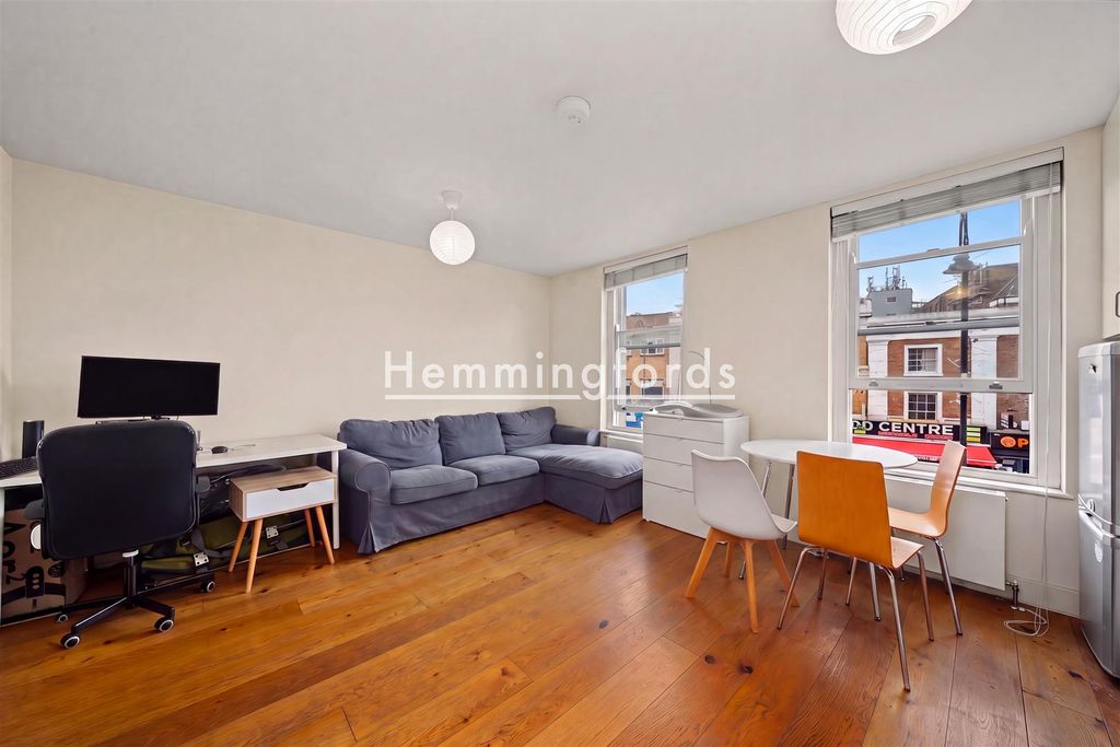 Property photo 1 of 15 Kentish Town Road Nw1-9.Jpg