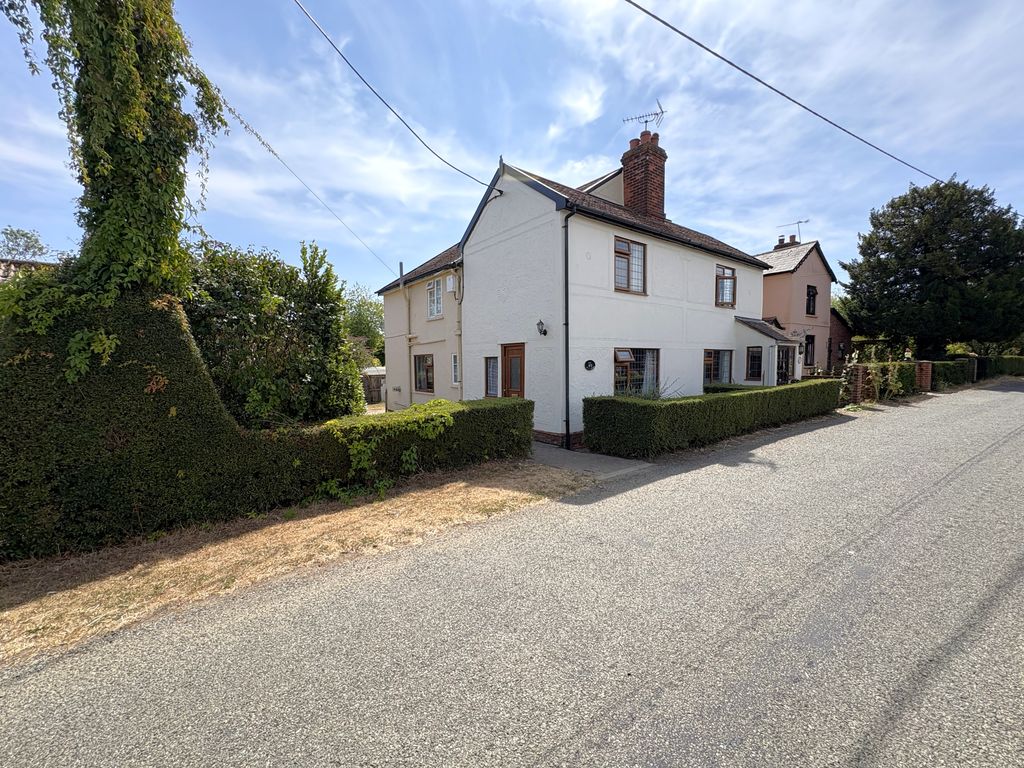 Property photo 1 of 28