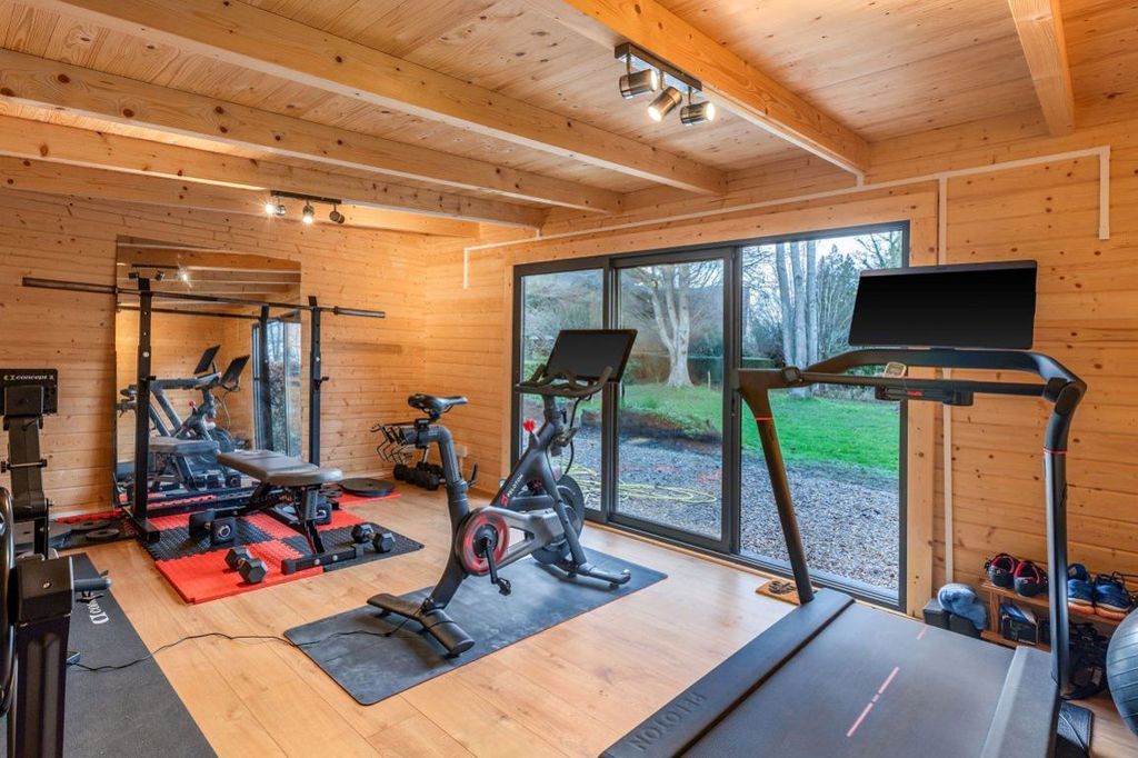 Additional image 16 of 4 bed semi-detached house to rentHever TN8