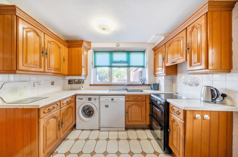 Property photo 3 of 15