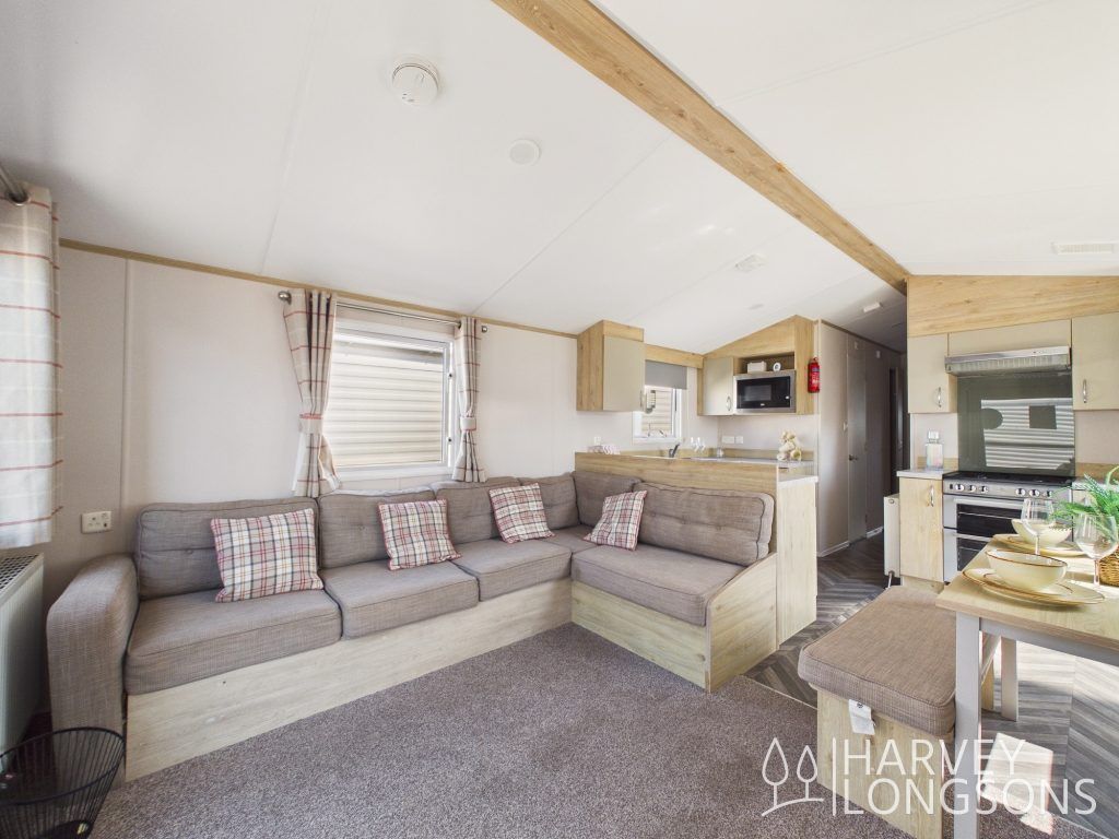 Property photo 3 of 13 Open-Plan Lounge And Kitchen In The Atlas Eden