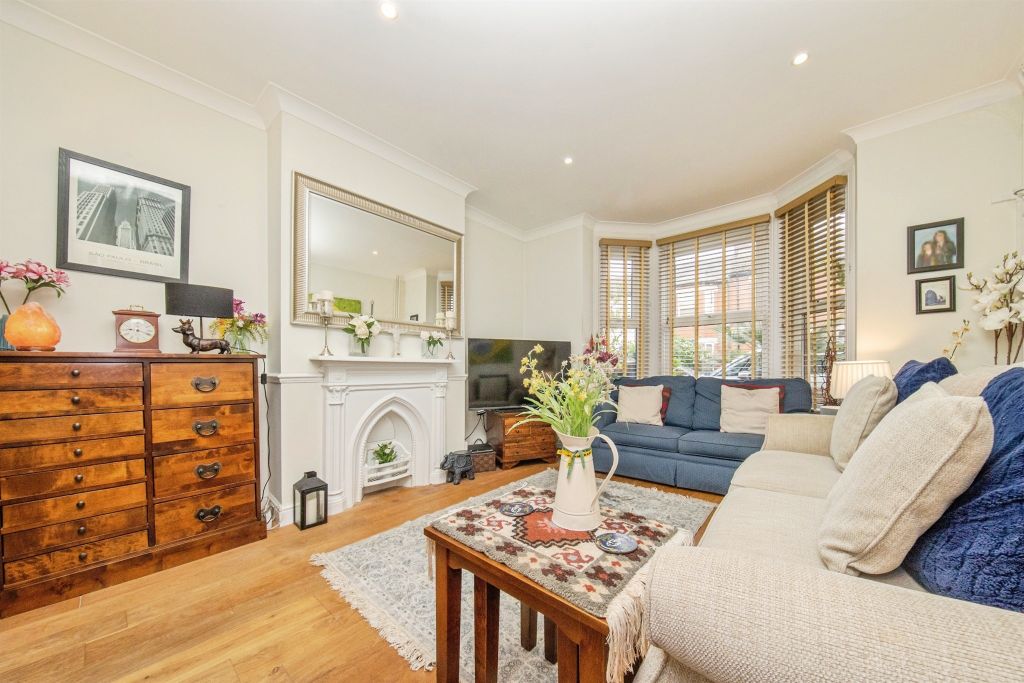 Property photo 2 of 14