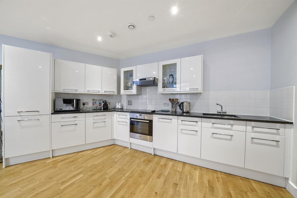 Property photo 2 of 14 Jessop Building