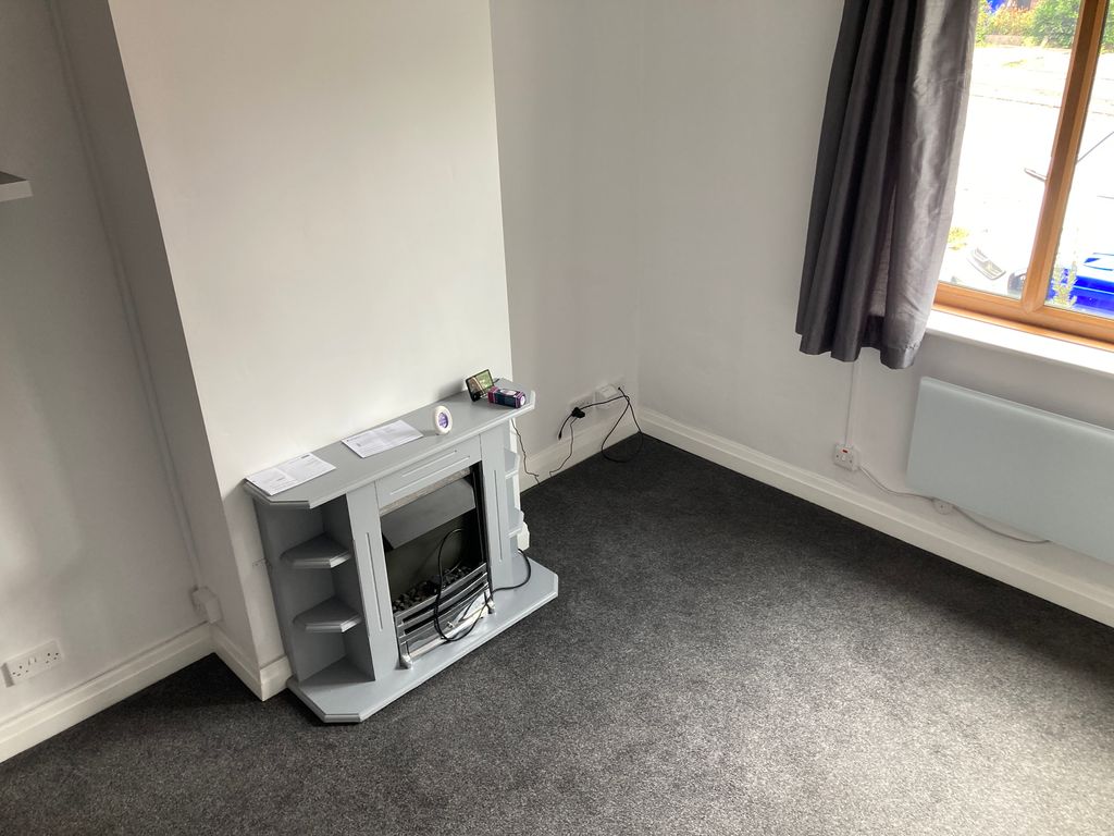 Property photo 3 of 6 Img_6052