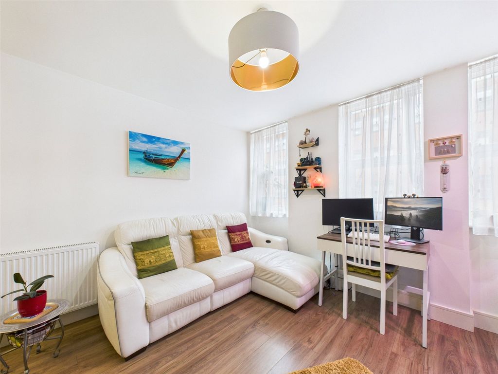 Property photo 2 of 14 Open Plan