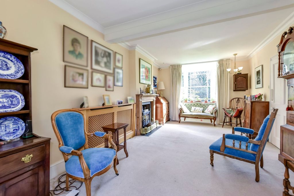 Property photo 3 of 21