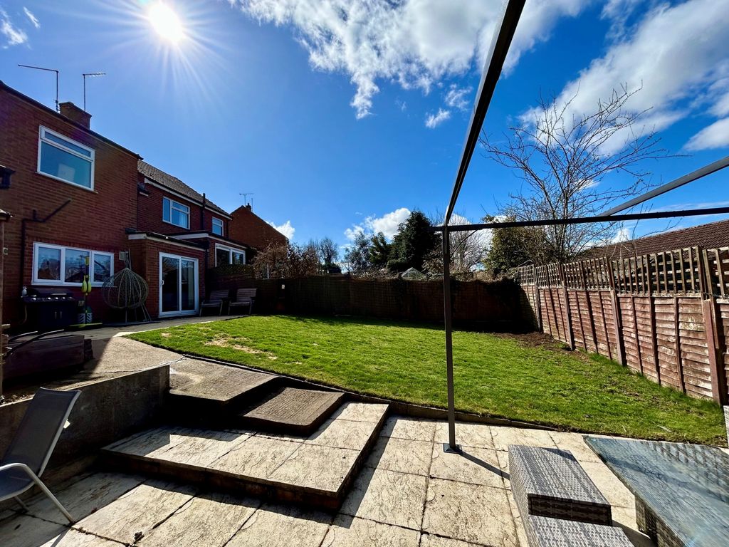 Property photo 3 of 15 Photo 9