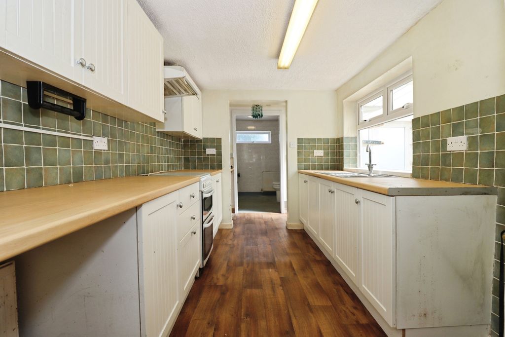 Property photo 2 of 14 Pbox-Img.Jpg