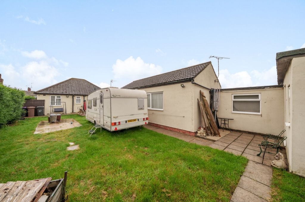 Property photo 3 of 14 1131198 (10)