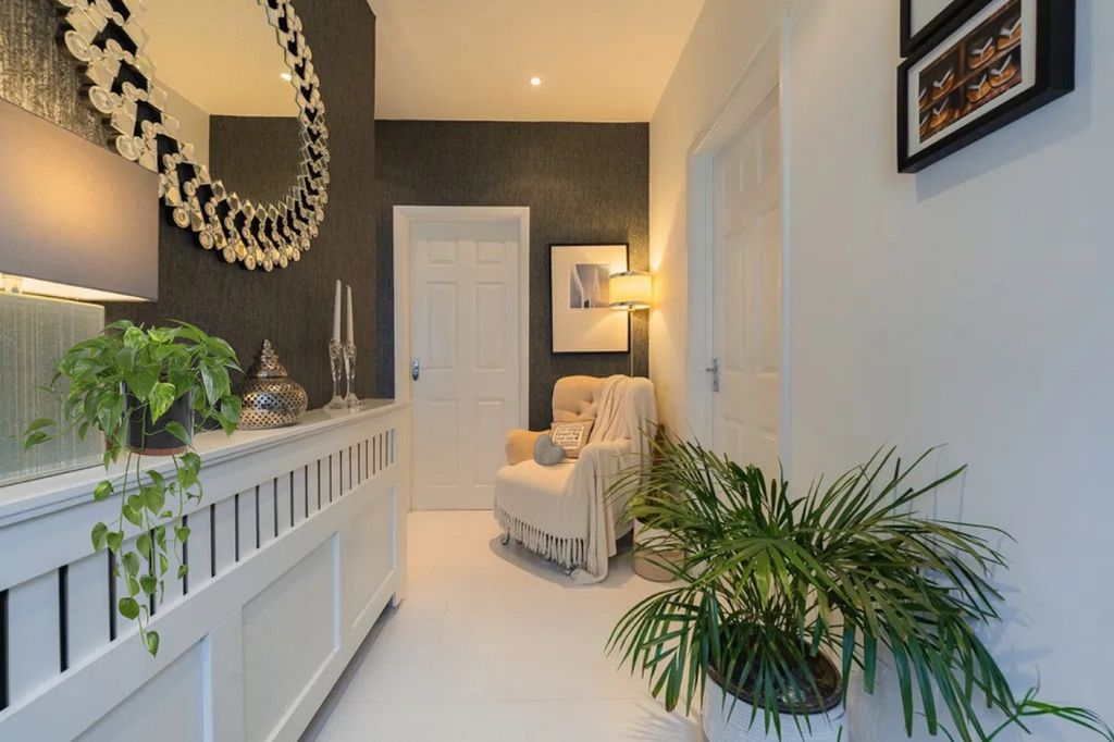 Property photo 3 of 30