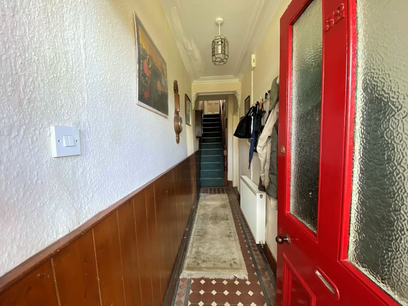 Property photo 2 of 29