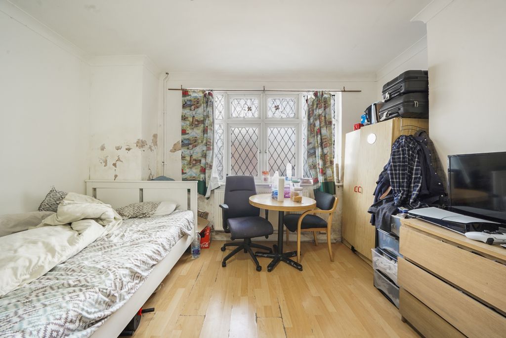 Property photo 2 of 15 Gallery