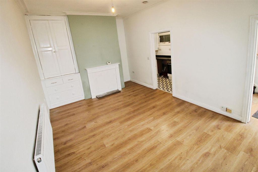 Property photo 2 of 16 Living Room