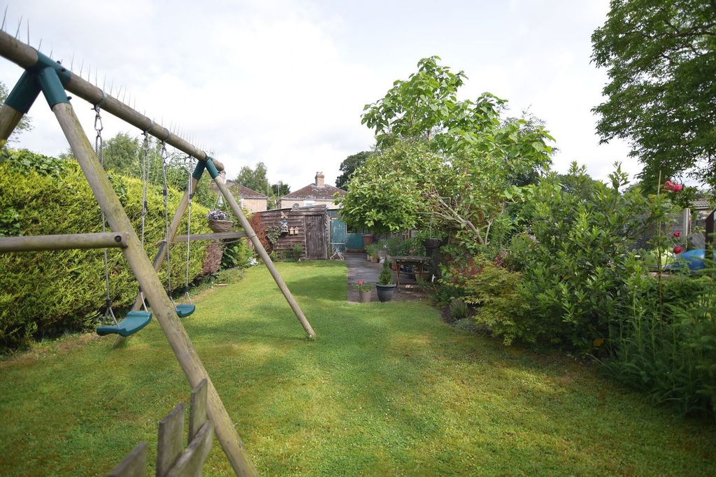 Property photo 3 of 19