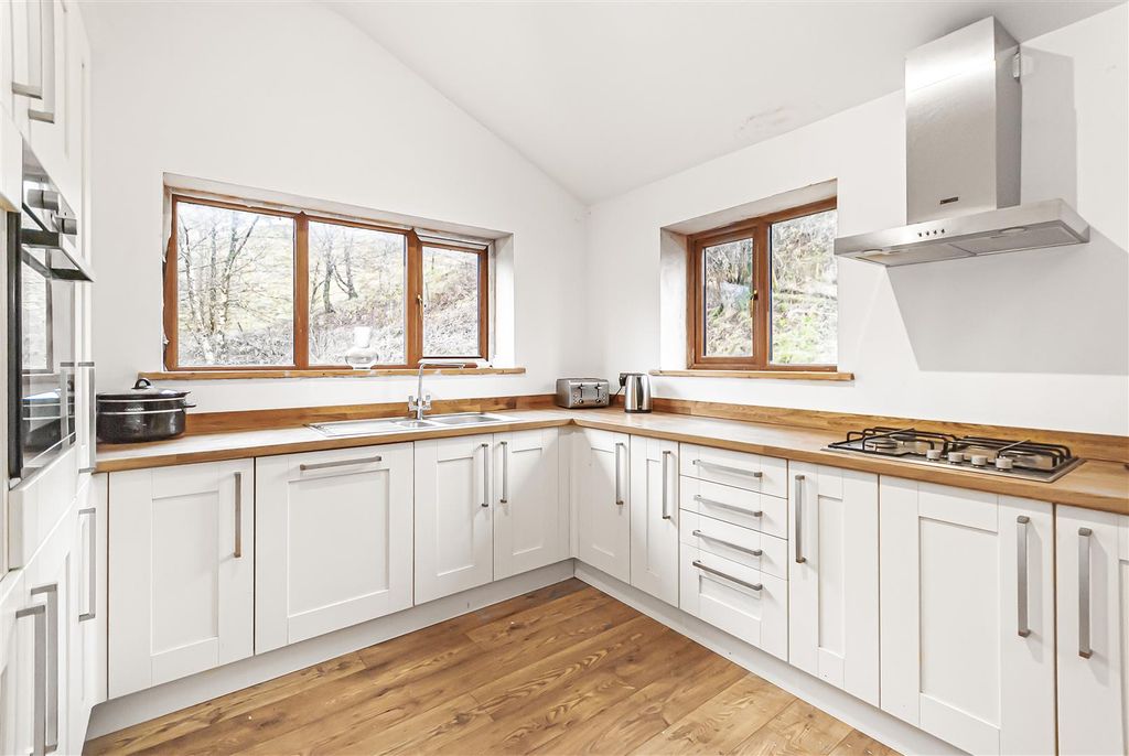 Property photo 3 of 17 Dsc_5688.Jpg