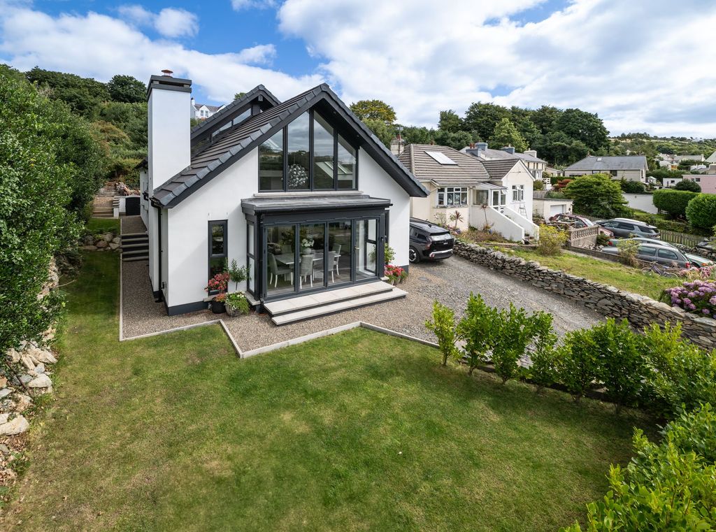 Property photo 1 of 38