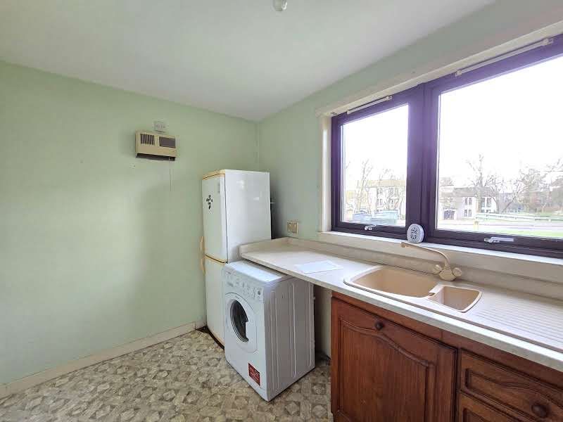 Property photo 3 of 9