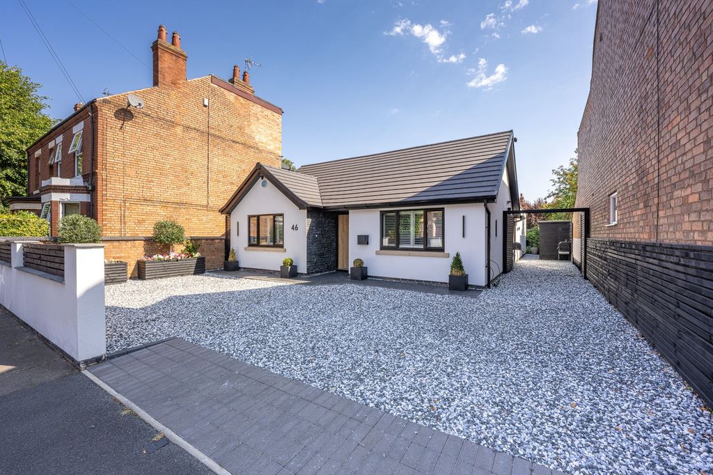 Property photo 1 of 45