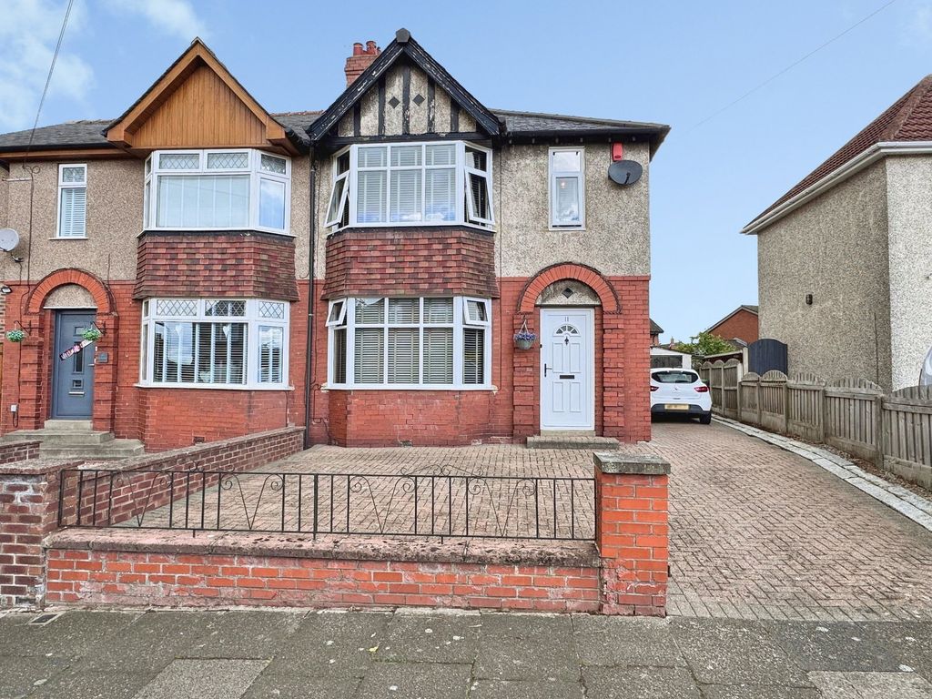 Property photo 1 of 21