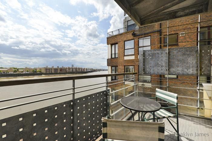 Property photo 2 of 10 5-Phoenix-Wharf (7)-700.Jpg