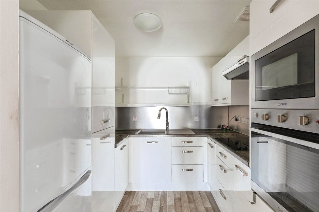 Property photo 2 of 13 Kitchen