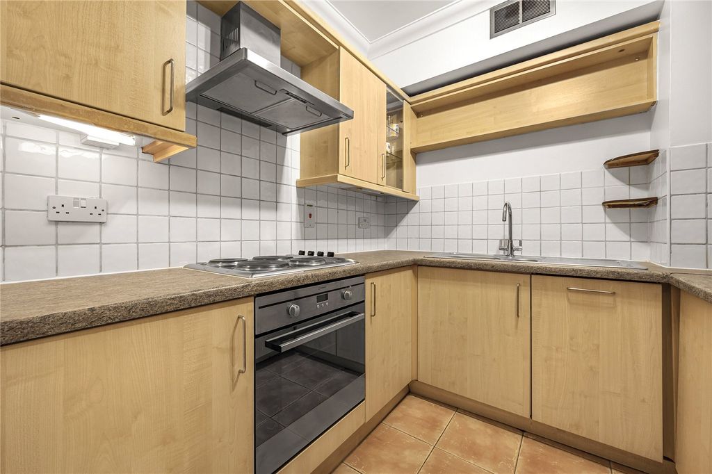 Property photo 3 of 8 Picture No. 08