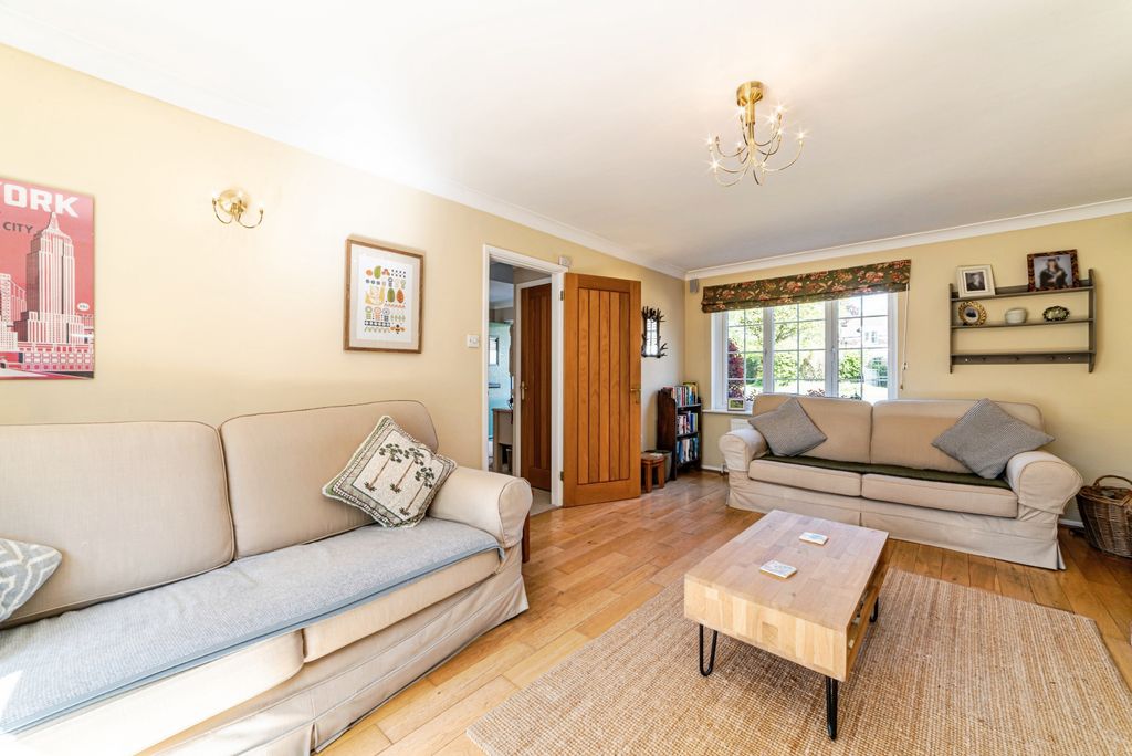 Additional image 5 of 4 bed detached house for saleSowbury Park, Newbury RG20