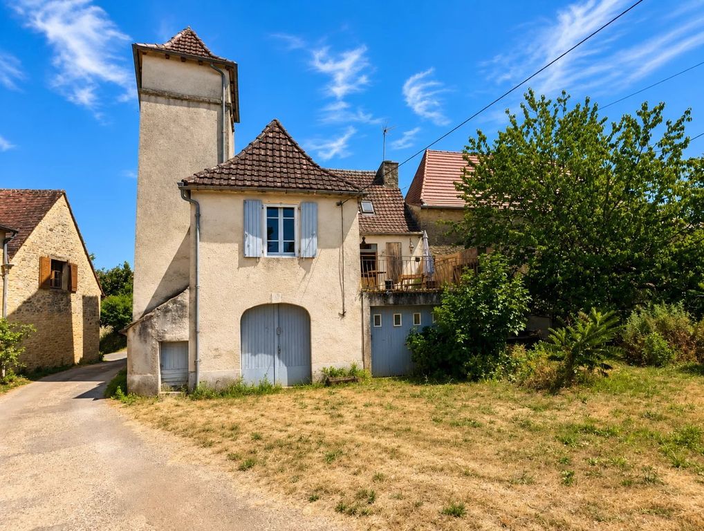 Property photo 1 of 21 Stone House With Barn In Degagnac