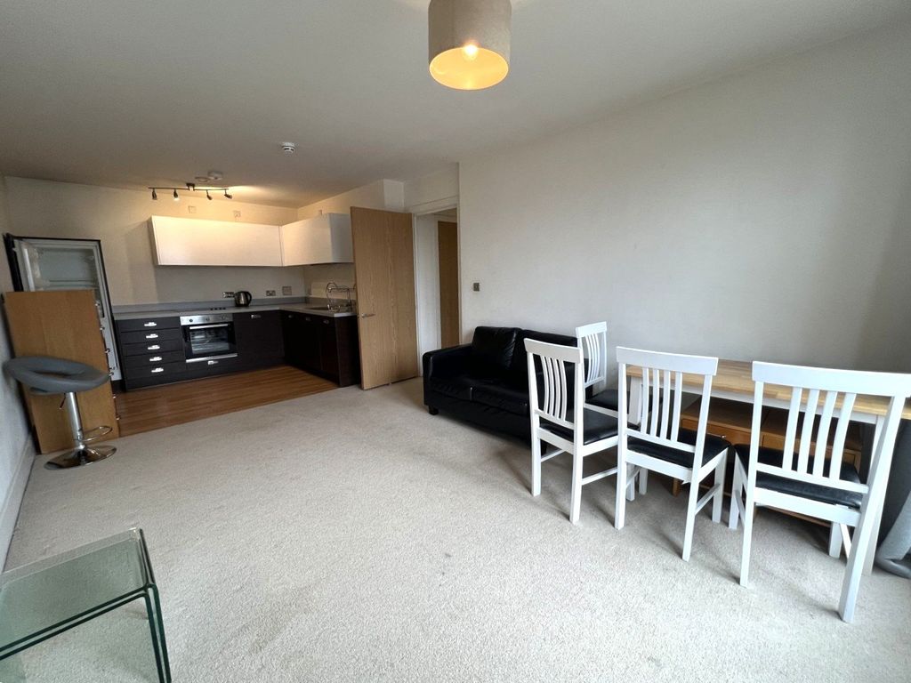 Property photo 2 of 10 Picture No. 20