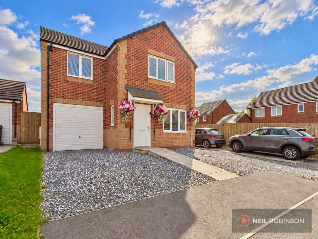 Property photo 1 of 31
