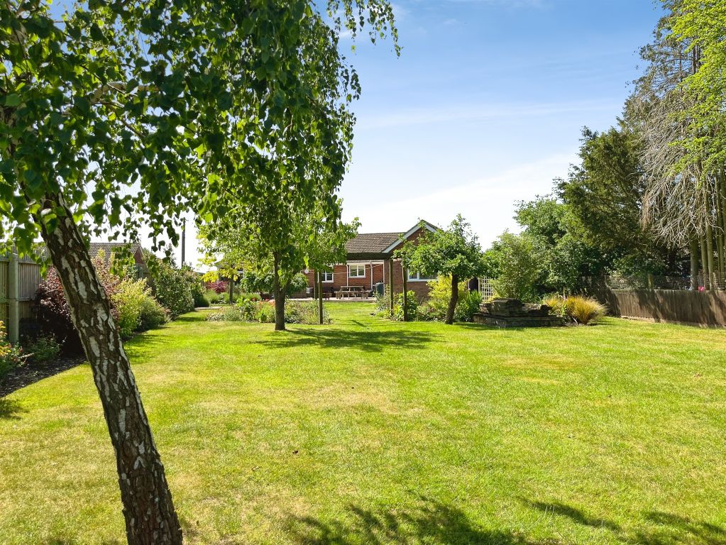 Property photo 1 of 24