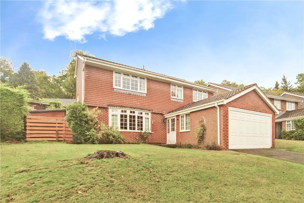 Property photo 1 of 17 Front View