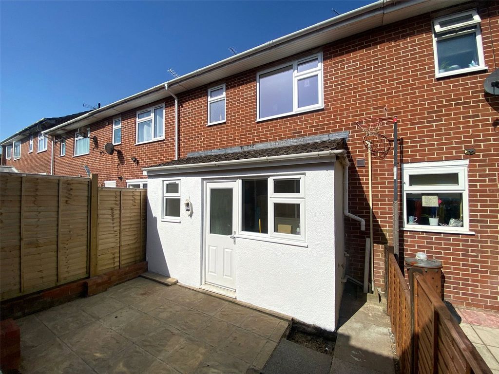 Property photo 2 of 11 Picture No. 13