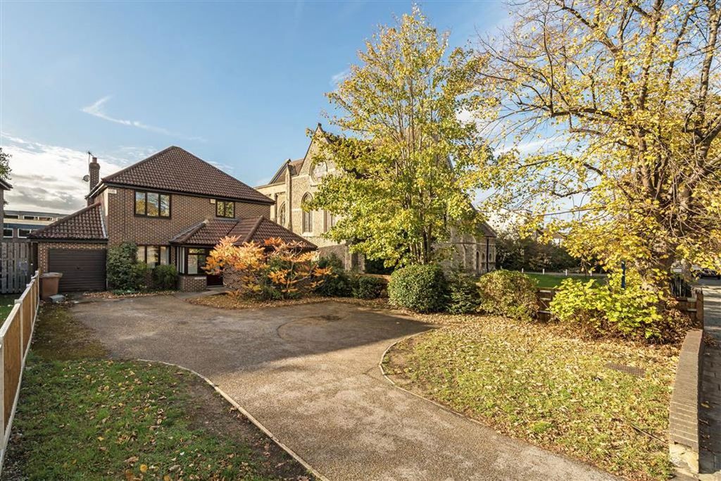 Property photo 1 of 10