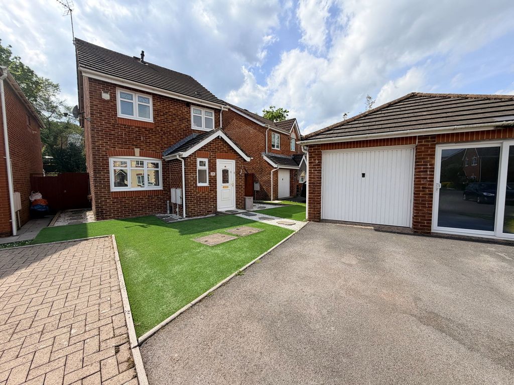 Property photo 1 of 27