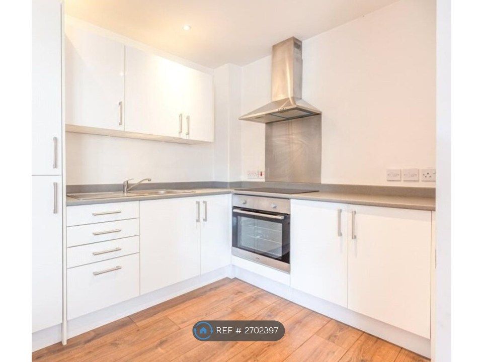 Property photo 3 of 5