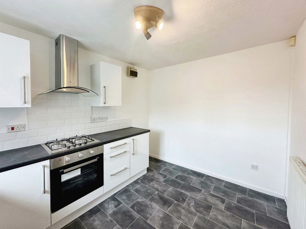 Property photo 3 of 10 Picture No. 02
