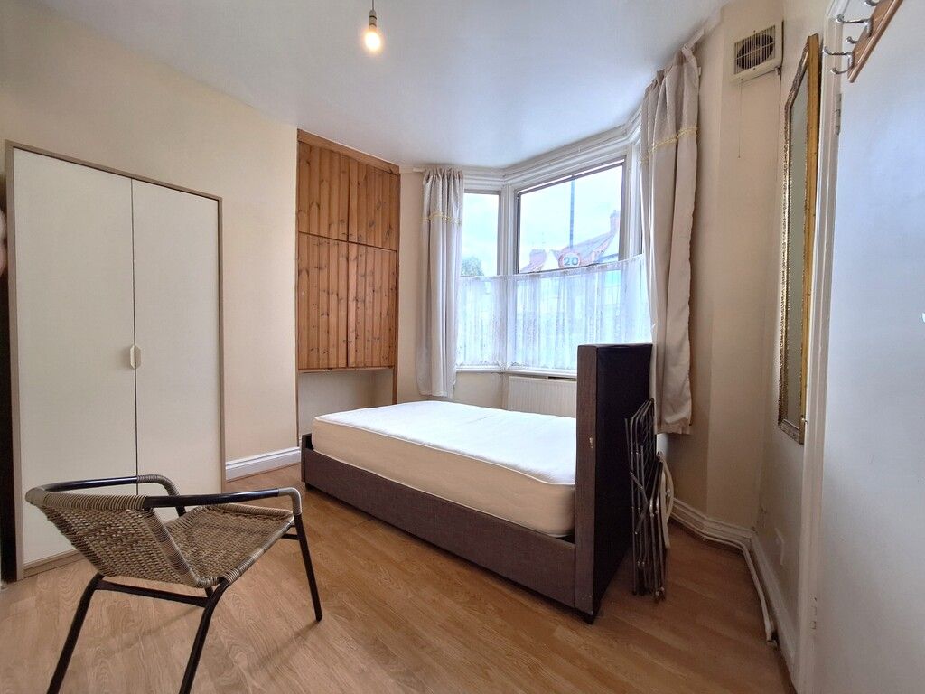 Property photo 3 of 6 3.Jpg