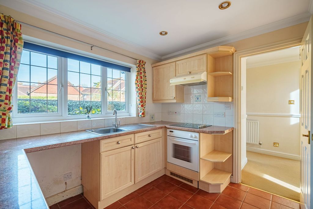 Property photo 3 of 22