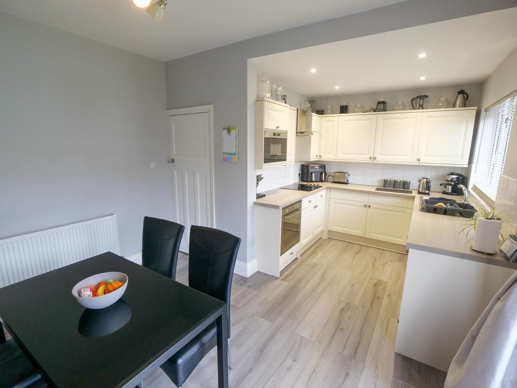 Property photo 3 of 13 Kitchen Diner