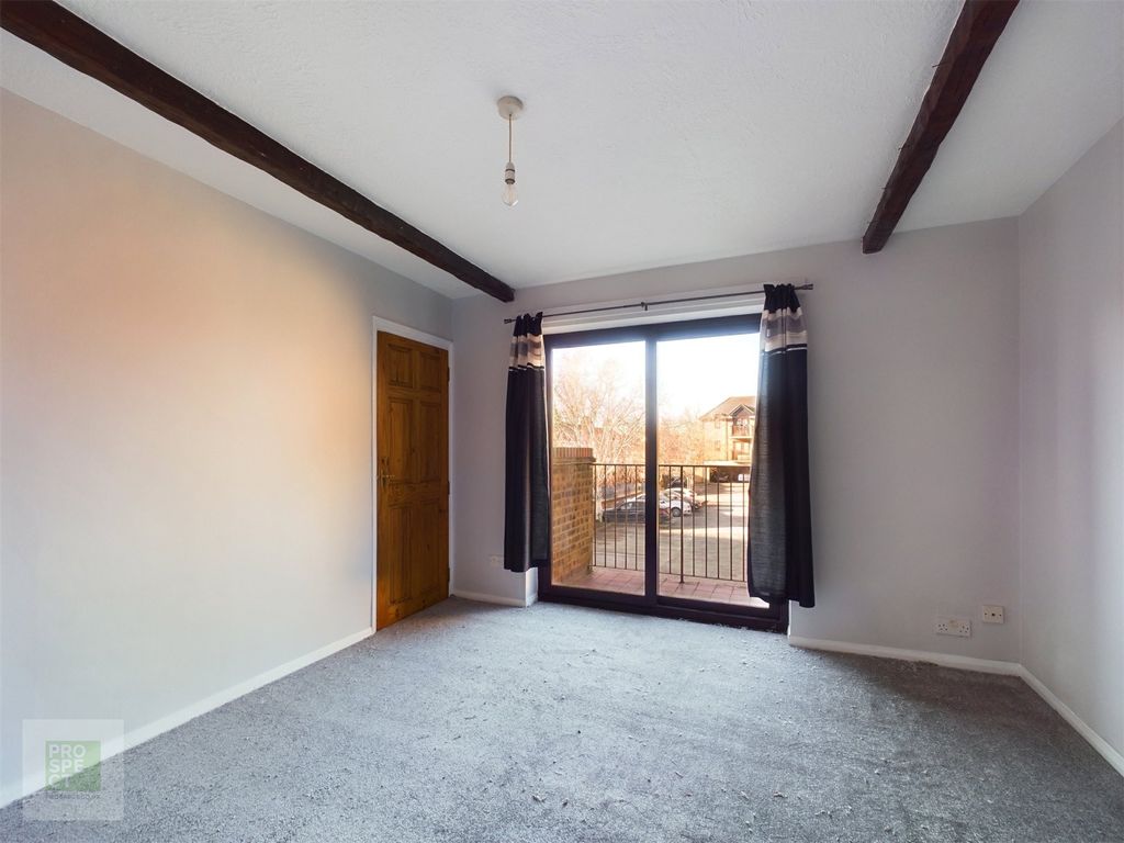 Property photo 3 of 6 Picture No. 19