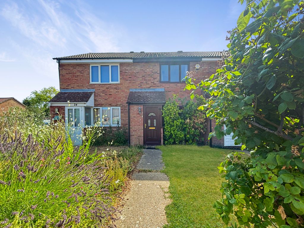 Property photo 1 of 16 Fde335B907Ac1d24Ebb9F5c9Bd4Dca2Ddf81923E