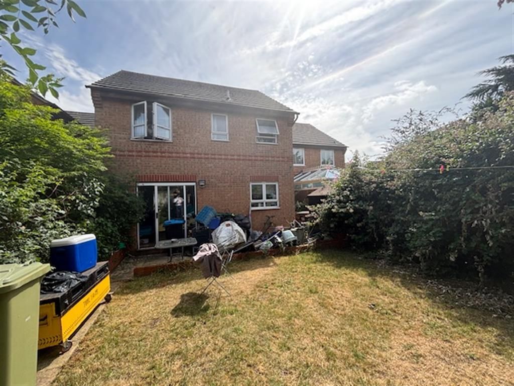 Property photo 2 of 7