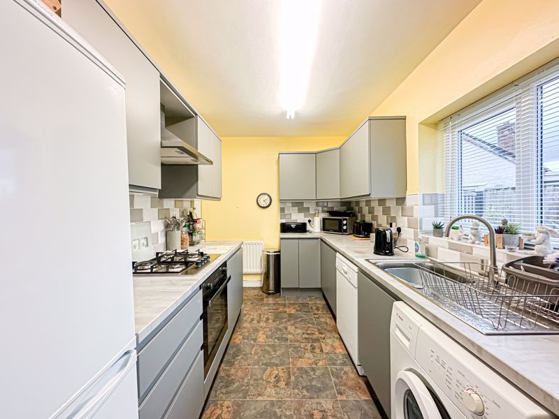 Property photo 2 of 30 Photo 23