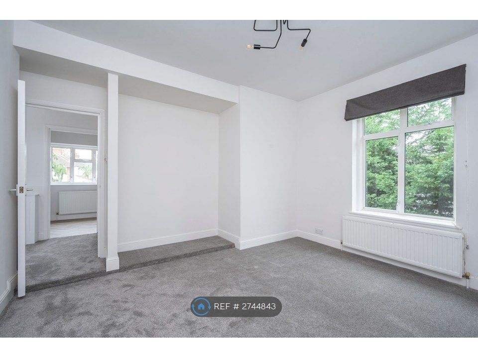 Property photo 2 of 12 Reception