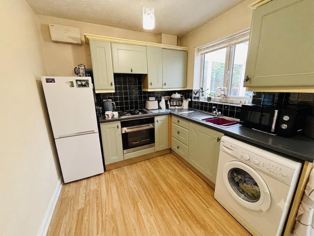 Property photo 3 of 18 Fitted Dining Kitchen: