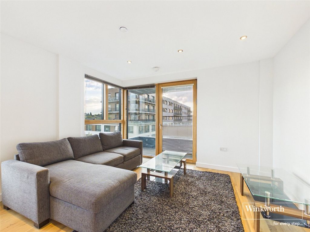 Property photo 3 of 11 Picture No. 22